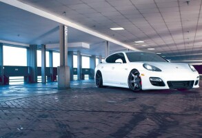 2012 Porsche Panamera