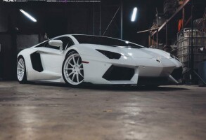 2013 Lamborghini Aventador