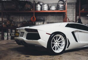 2013 Lamborghini Aventador