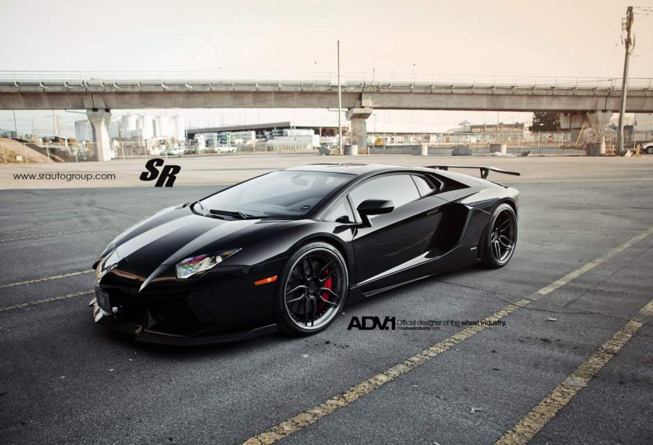 2013 Lamborghini Aventador photo