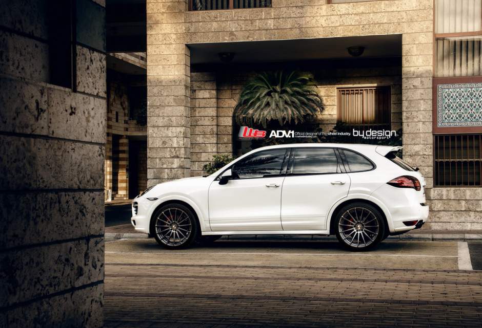2013 Porsche Cayenne photo