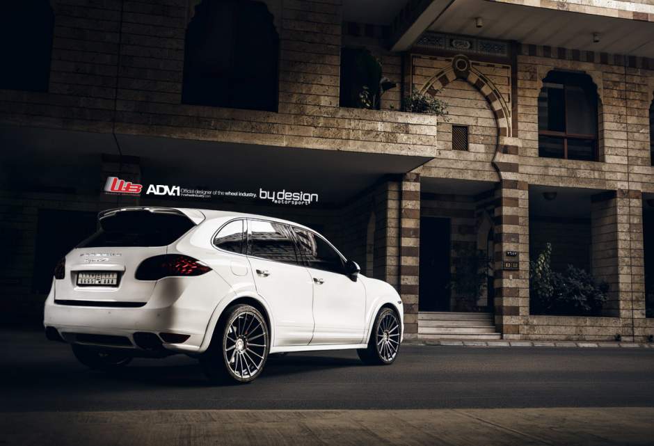 2013 Porsche Cayenne photo