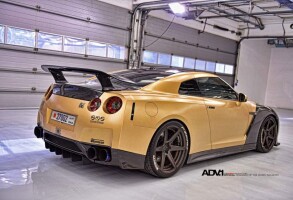 2015 Nissan GT-R