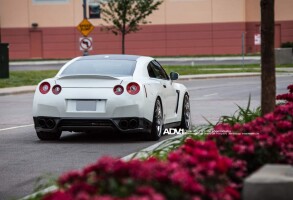 2014 Nissan GT-R