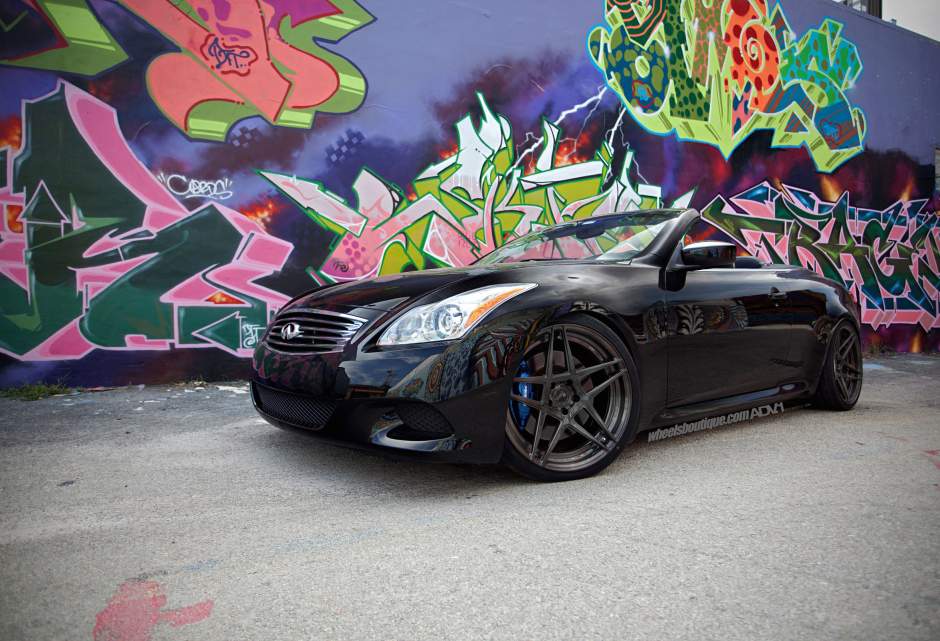 2009 Infiniti G37 photo