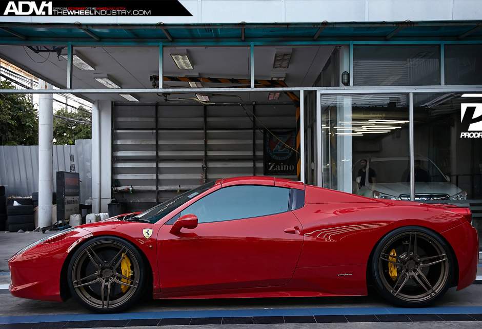 2014 Ferrari 458 Italia photo