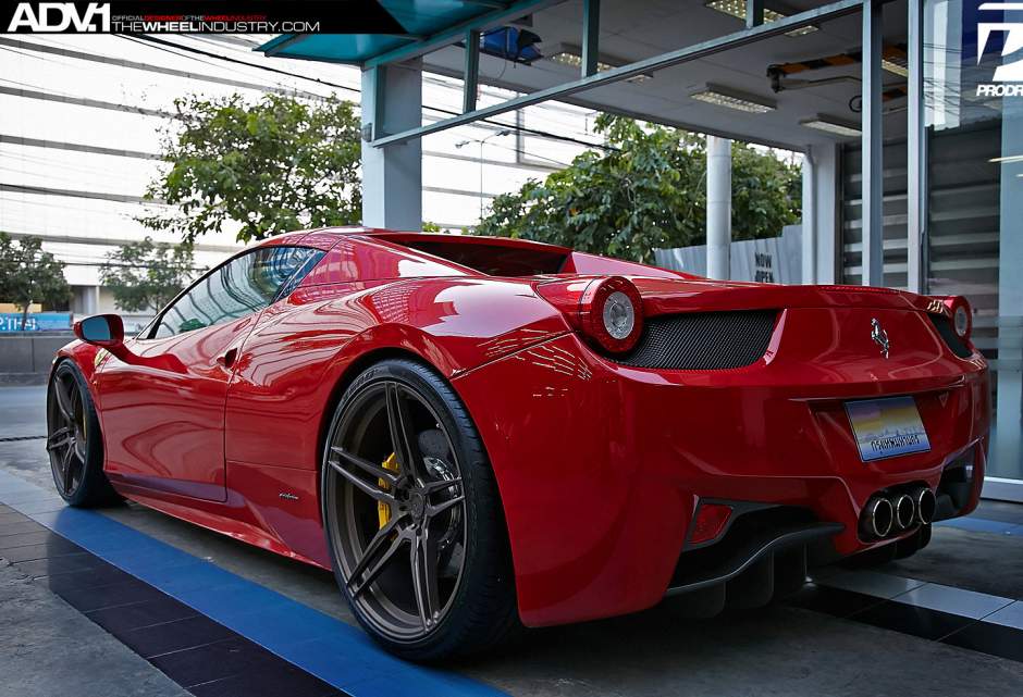 2014 Ferrari 458 Italia photo