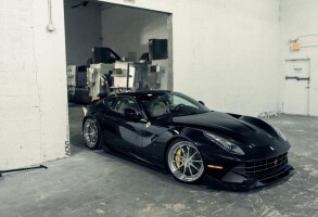 2014 Ferrari F12berlinetta