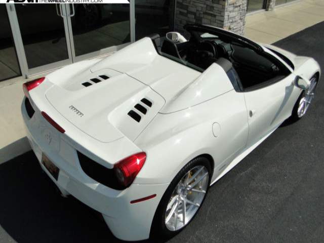 2014 Ferrari 458 Italia photo
