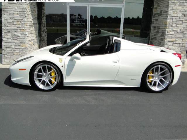 2014 Ferrari 458 Italia photo