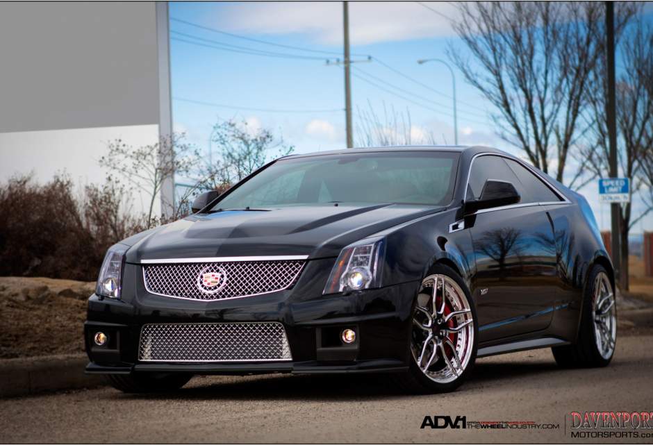2013 Cadillac CTS-V photo