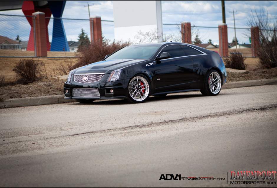 2013 Cadillac CTS-V photo