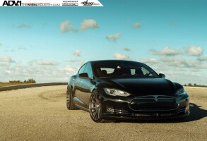 2014 Tesla Model S