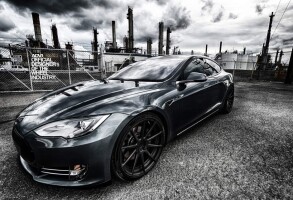 2014 Tesla Model S