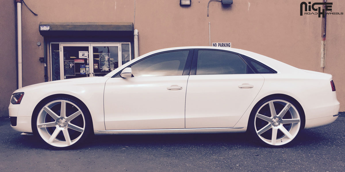 2011 Audi A8 photo
