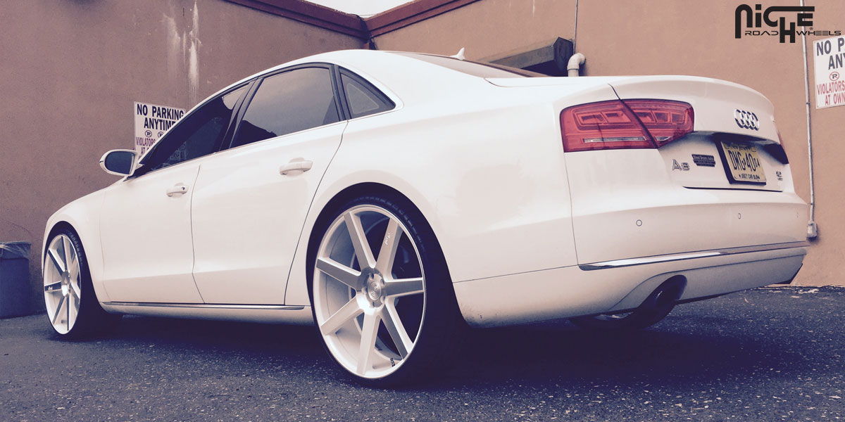 2011 Audi A8 photo