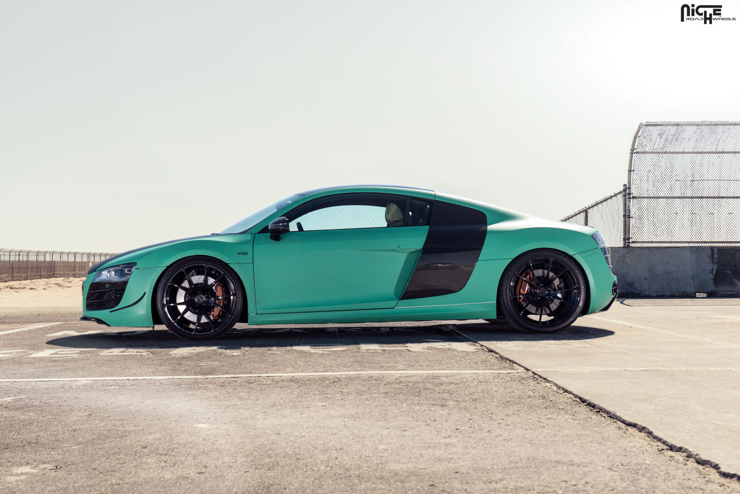 2011 Audi R8 photo