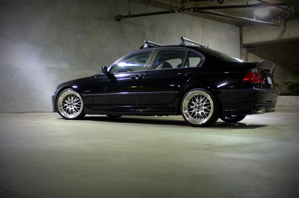 1999 BMW 328 photo