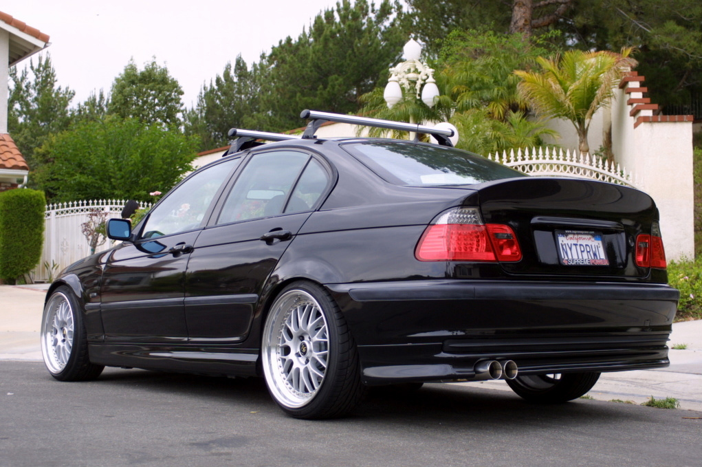 1999 BMW 328 photo