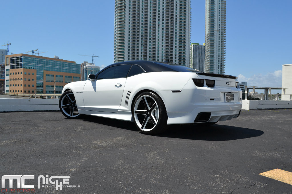 2014 Chevrolet Camaro photo