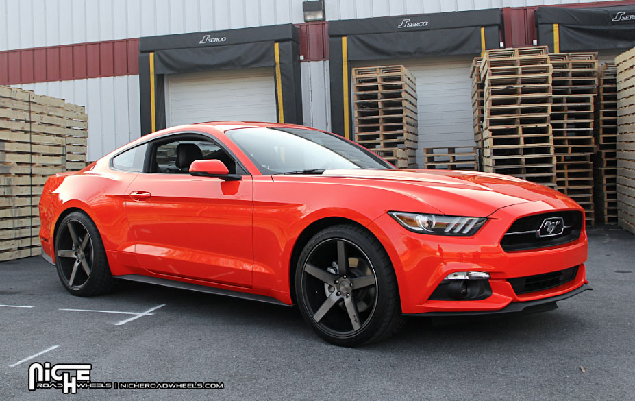 2015 Ford Mustang photo