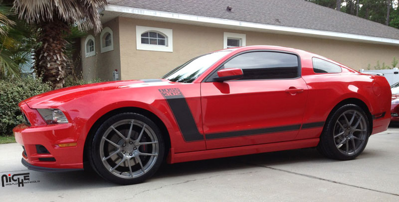 2014 Ford Mustang photo