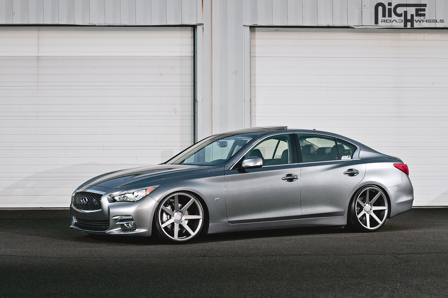 2014 Infiniti Q50 photo