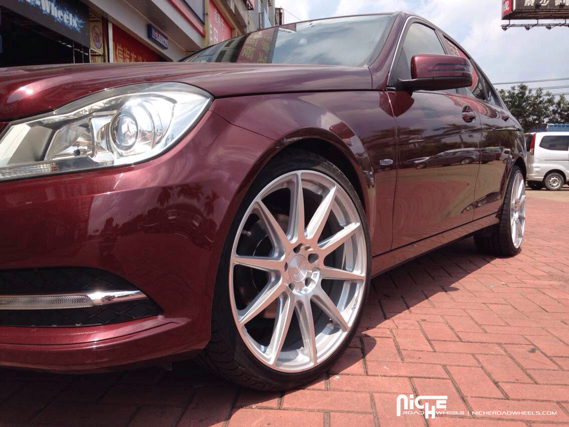 2013 Mercedes-Benz C-Class photo