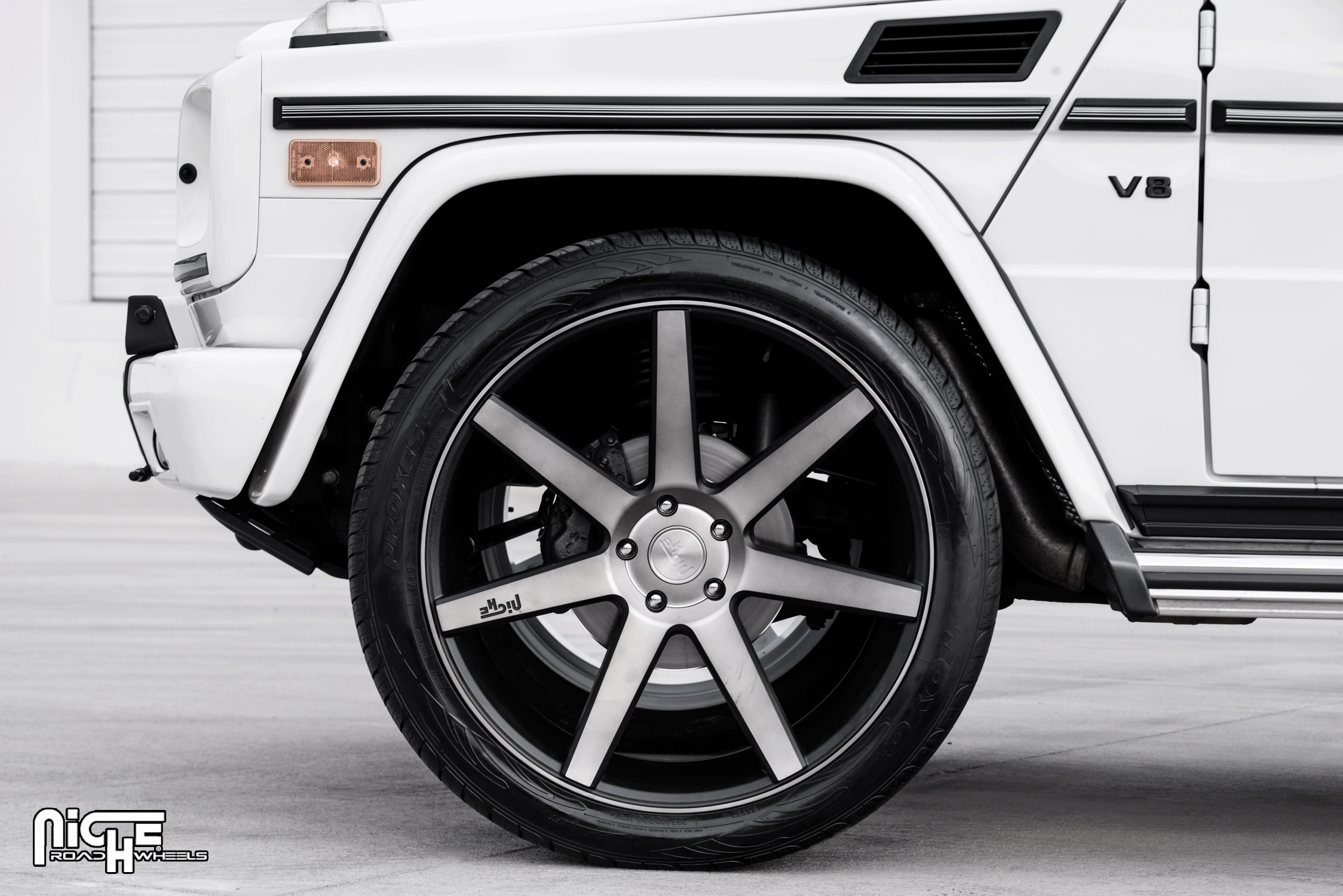 2013 Mercedes-Benz G-Class photo