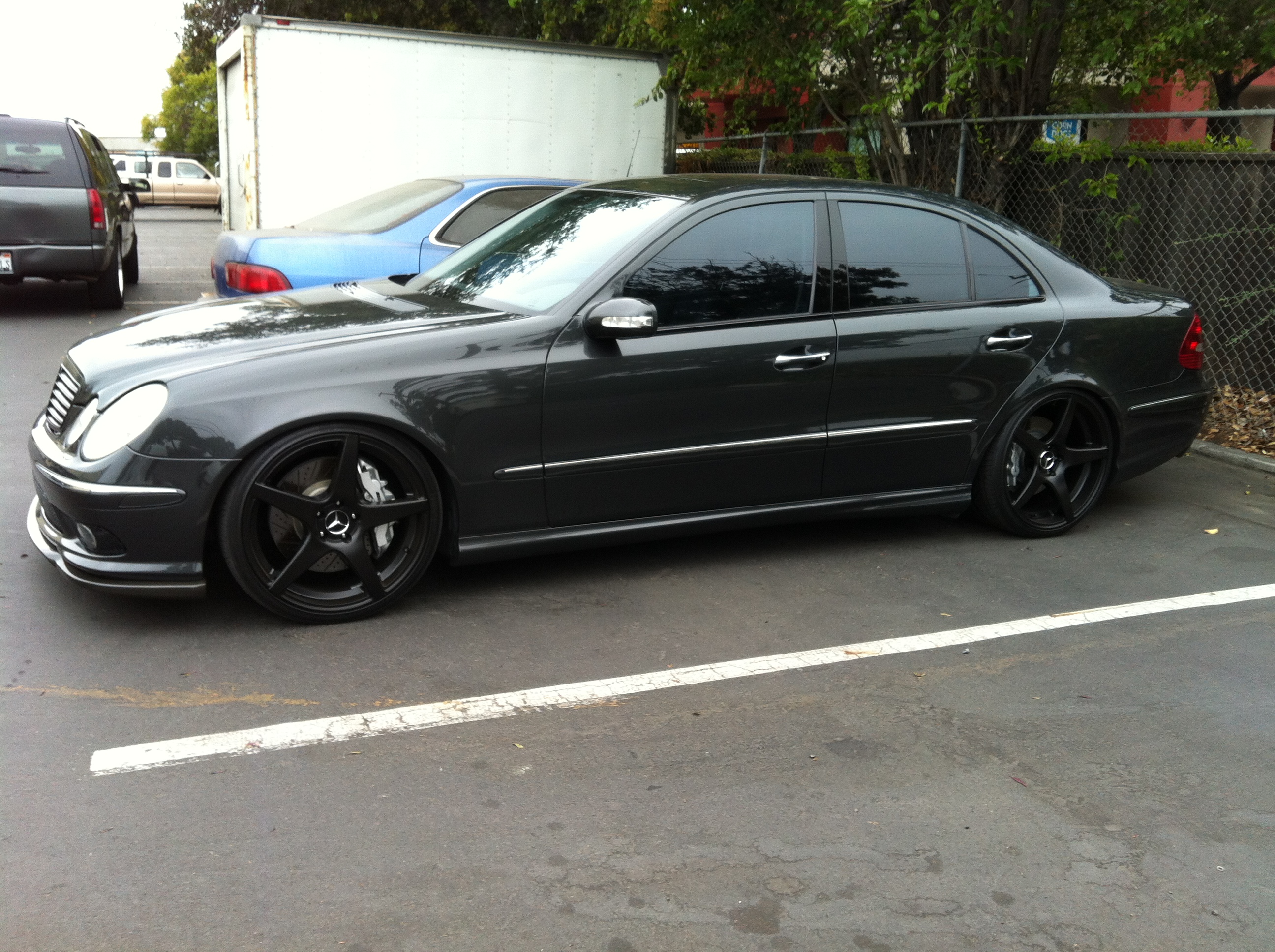 2006 Mercedes-Benz E-Class photo