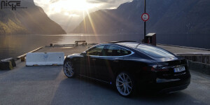 2014 Tesla Model S