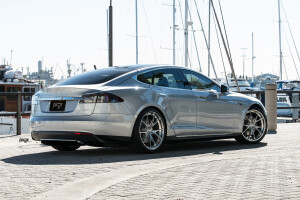 2014 Tesla Model S