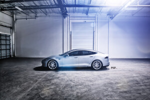 2014 Tesla Model S
