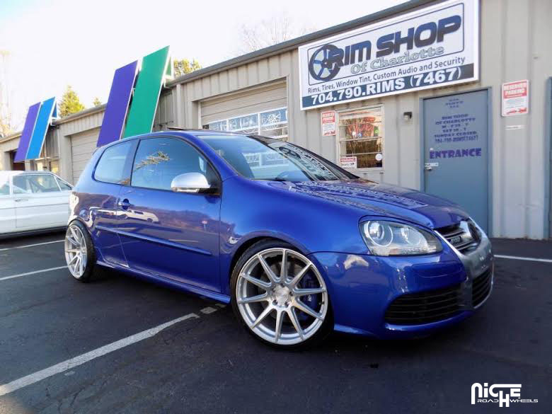 2009 Volkswagen GTI photo