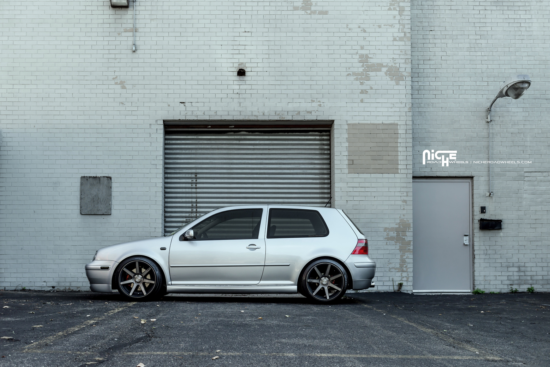 2004 Volkswagen GTI photo