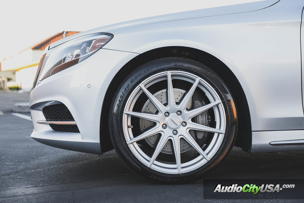2015 Mercedes-Benz S-Class photo