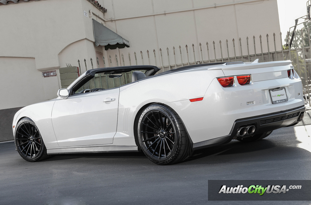 2014 Chevrolet Camaro photo