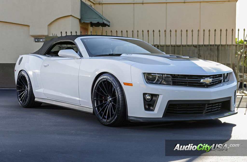 2014 Chevrolet Camaro photo