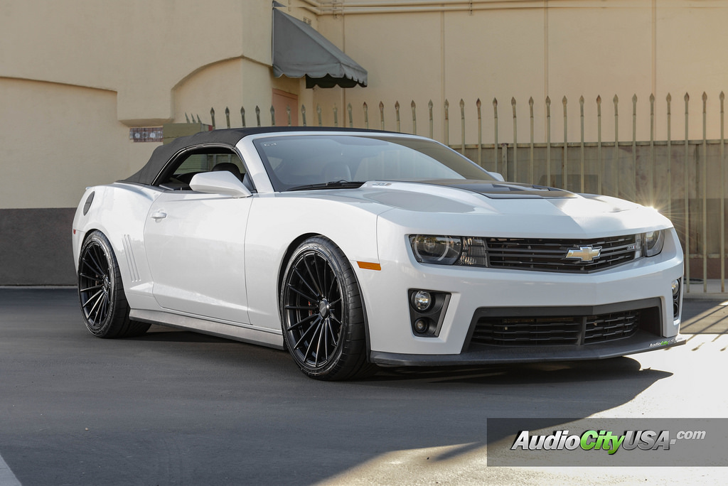 2014 Chevrolet Camaro photo