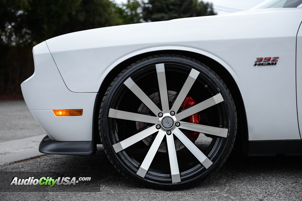 2013 Dodge Challenger photo