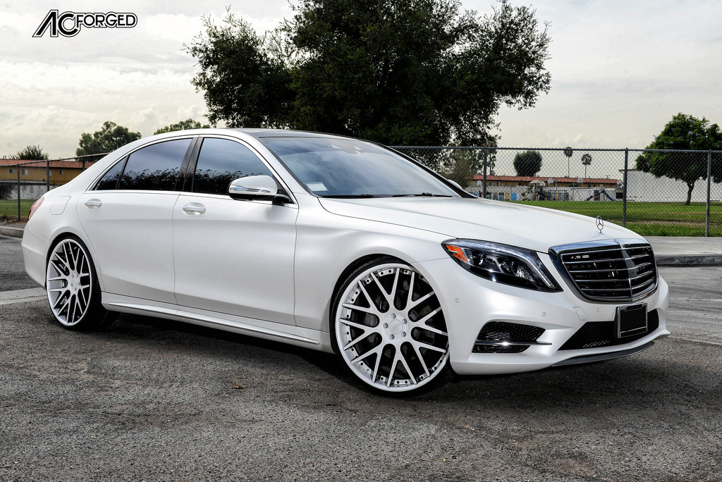 2015 Mercedes-Benz S-Class photo
