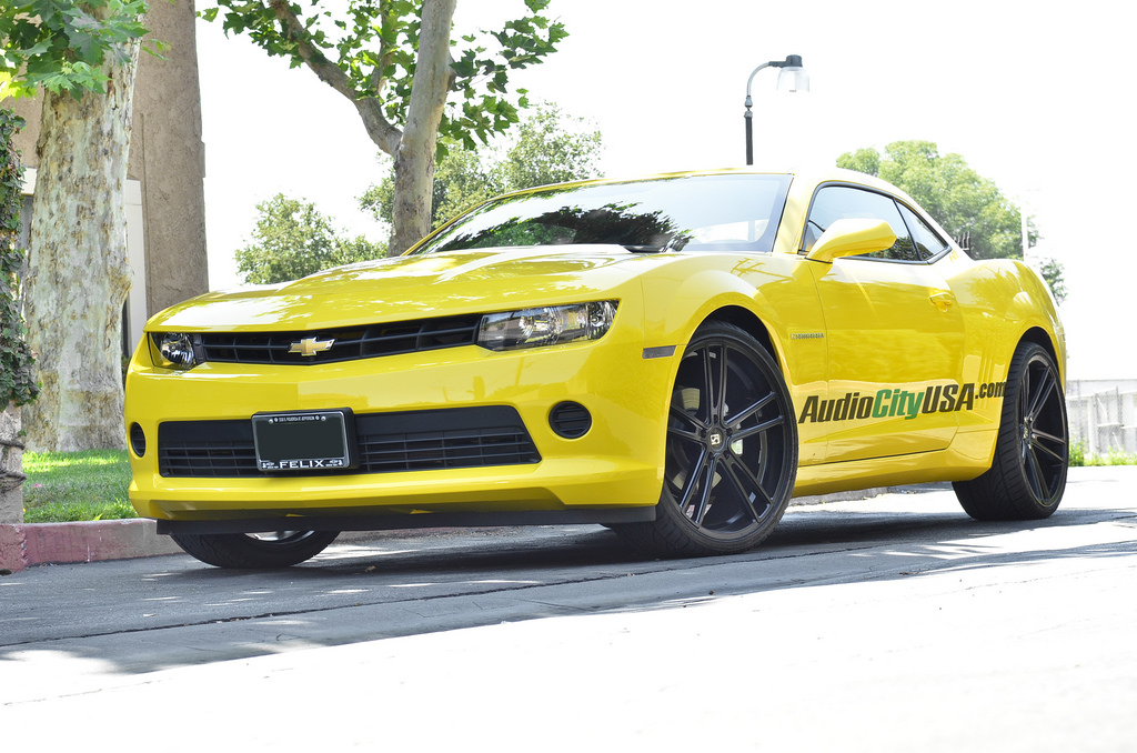 2014 Chevrolet Camaro photo