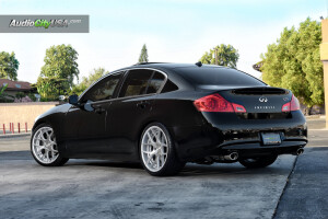 2011 Infiniti G37