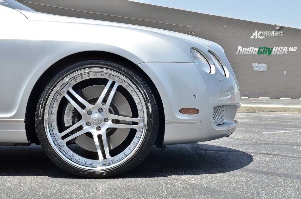 2006 Bentley Continental GT photo