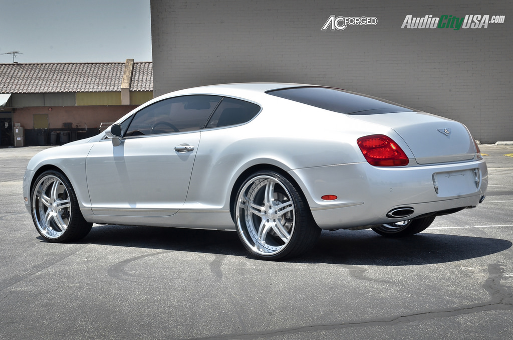 2006 Bentley Continental GT photo