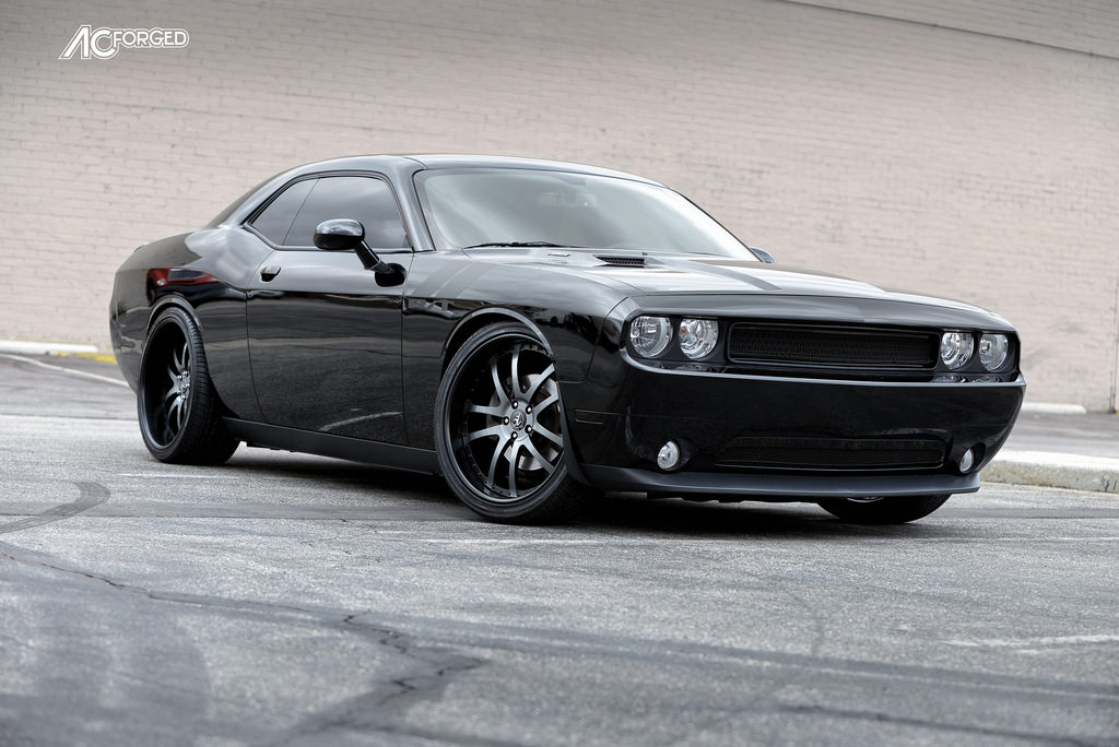 2013 Dodge Challenger photo