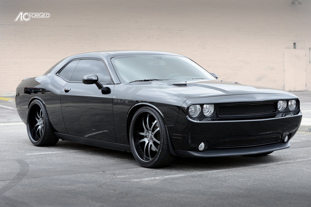 2013 Dodge Challenger photo