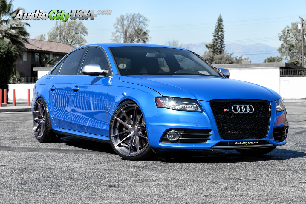 2010 Audi S4 photo