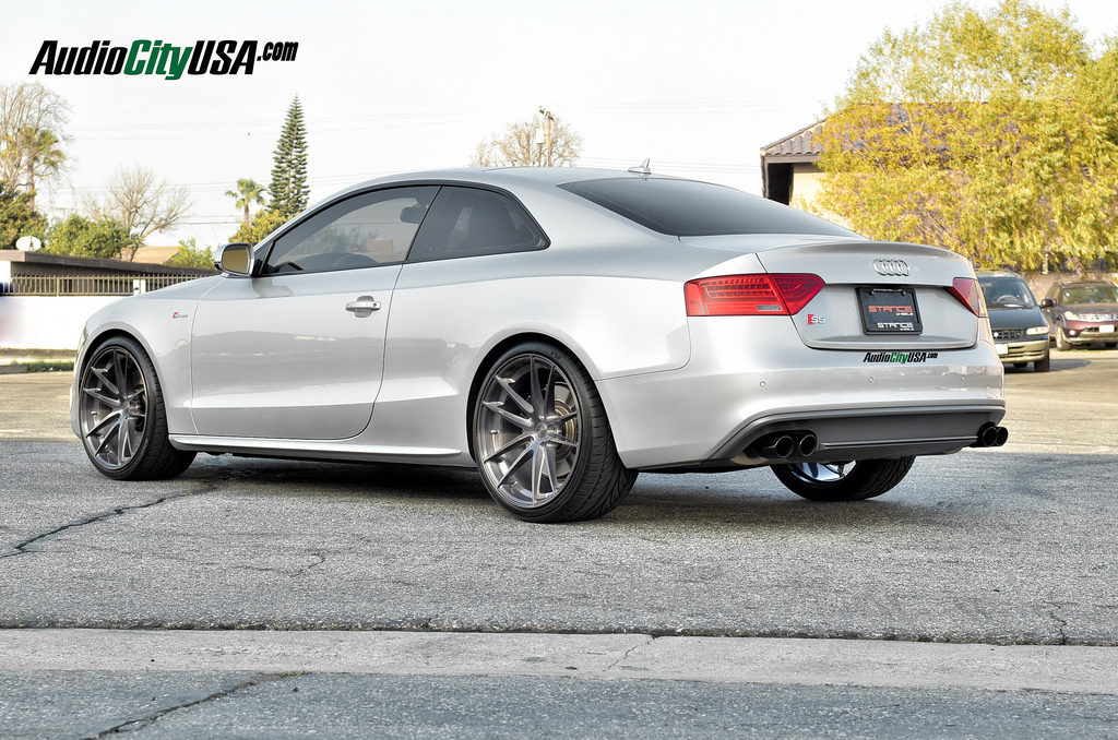 2013 Audi S5 photo