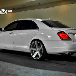 2007 Mercedes-Benz S-Class